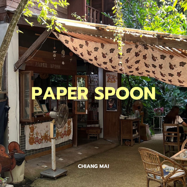 Paper Spoon Cafe: คาเฟ่บ้านไม้ในบรรยากาศอบอุ่น