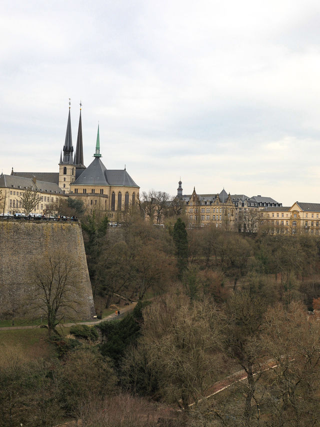 【ルクセンブルク🇱🇺】旧市街を待ちぶら🚶‍♀️