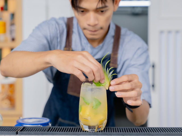  Rakhang Thai Bristo & Bar