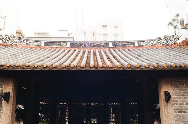 Nantou — An Ancient Defense Town Ages in Grace in Shenzhen 