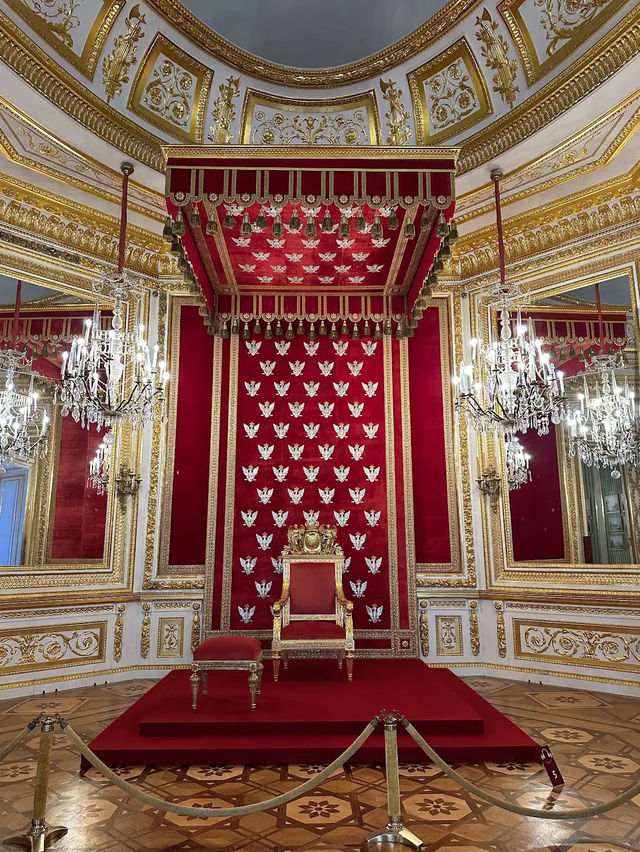 Free magnificent royal castle on Wednesday! Only in Warsaw
