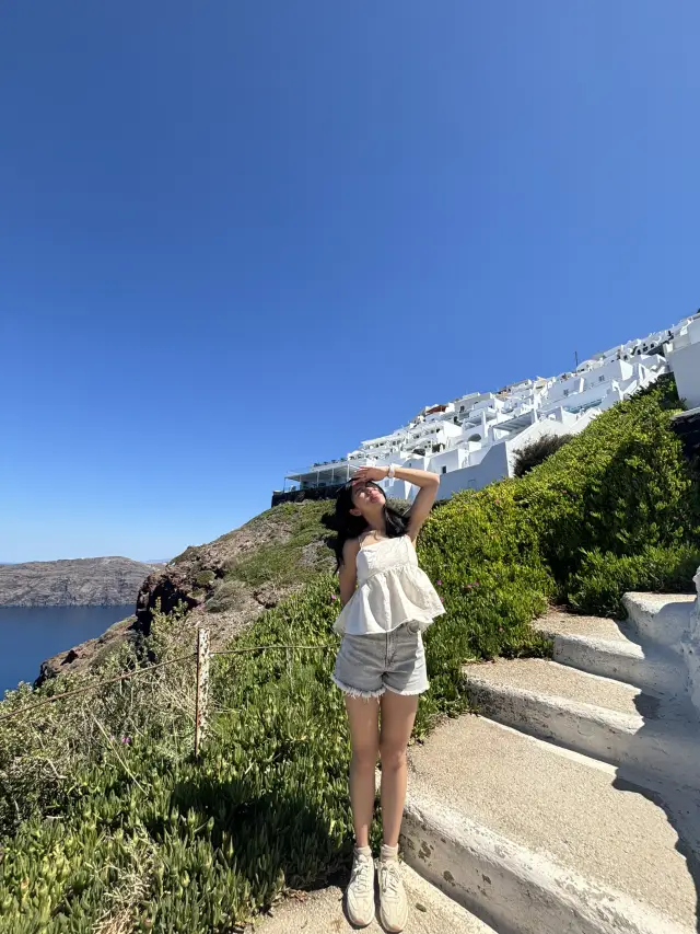 Hiking from Fira to Oia – The Most Breathtaking Walk in Santorini! 🇬🇷✨