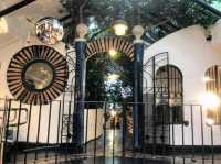 白水公寓 Hundertwasserhaus，童話世界般的藝術建築