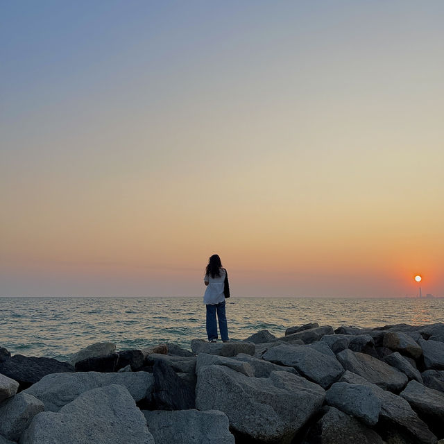 หาดแหลมเจริญ - ระยอง