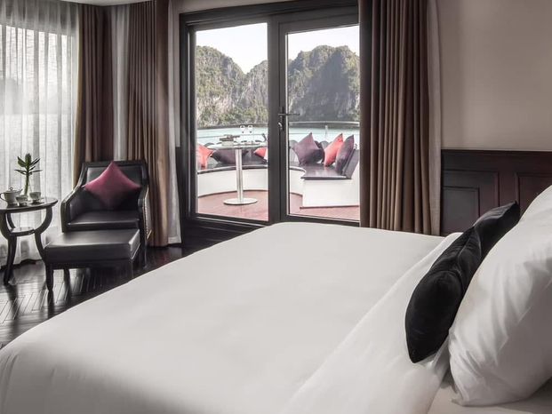 cruise holiday vietnam 