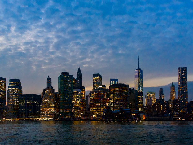 ブルックリン・ブリッジからの夜景🌉✨ | Trip.com ニューヨーク