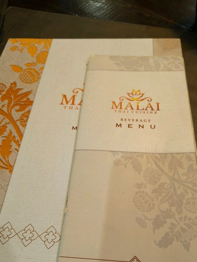 A Relaxing Dining Experience