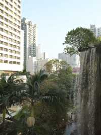 A Sleek Urban Stay at HLOG050 Guangzhou