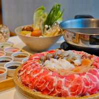 พักริมทะเล แช่ออนเซ็น กินชาบู #ศรีราชา