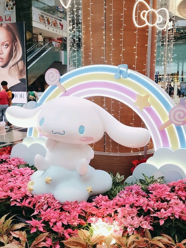 Step Into a Kawaii Wonderland: Hello Kitty’s 50th Anniversary at Changi Airport!