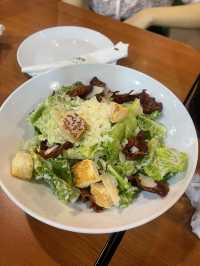 ร้าน Eat Am Are @ Center one
