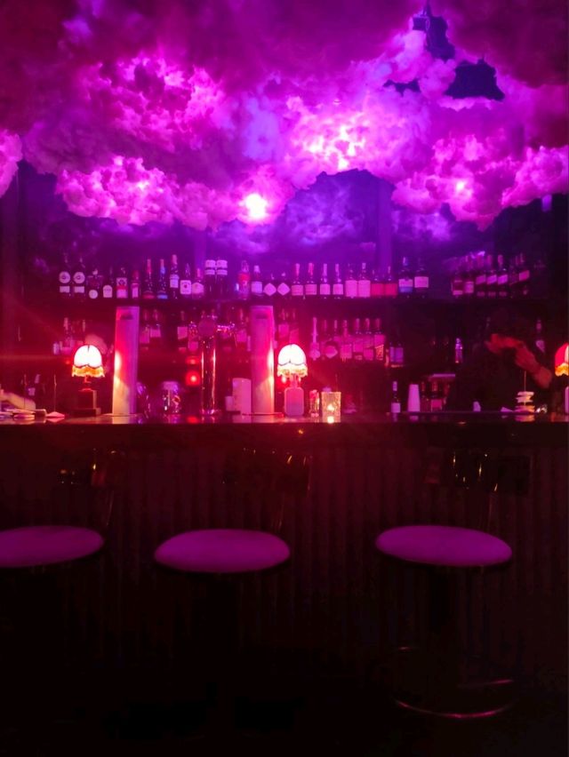 【バンコク】ピンクが可愛い💝The Cassette Sky Bar
