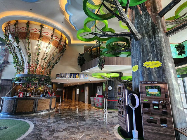 “The World’s Largest Hotel Playground in the Clouds”