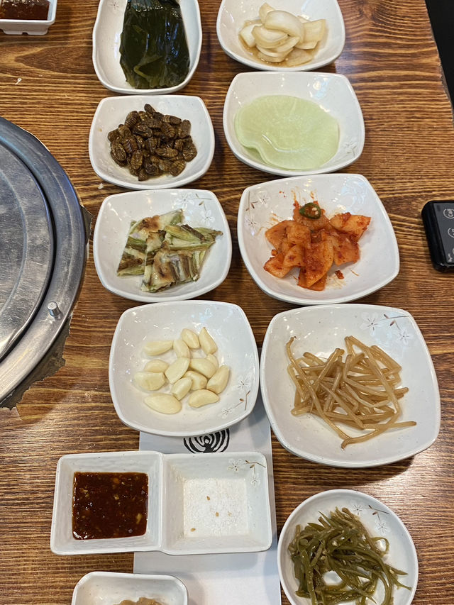 덕천동 맛집 추천 ‘솔방구리 삼겹살’