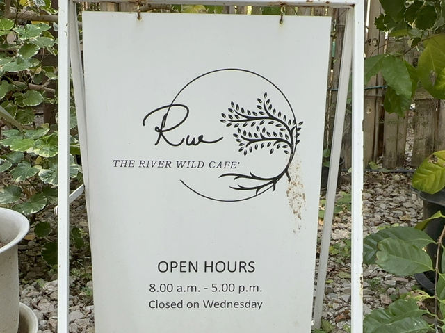 The River Wild Cafe’ คาเฟ่ที่หลงมาแล้วจะหลงรัก