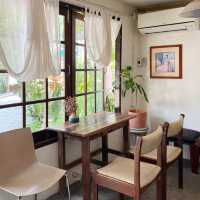 คาเฟ่เล็กๆที่สุพรรณบุรี 🪟🍃