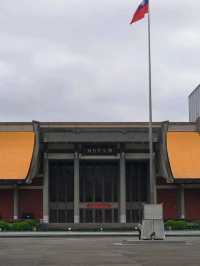A Quiet Walk Through Culture in Taipei