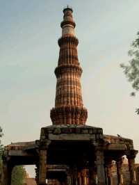 Timeless Echoes of Qutub Minar: A Journey into Delhi’s Majestic Past