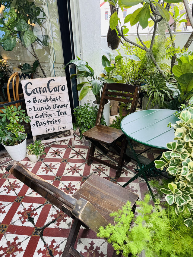 Brunch at Cara Caro: A Vintage Daydream