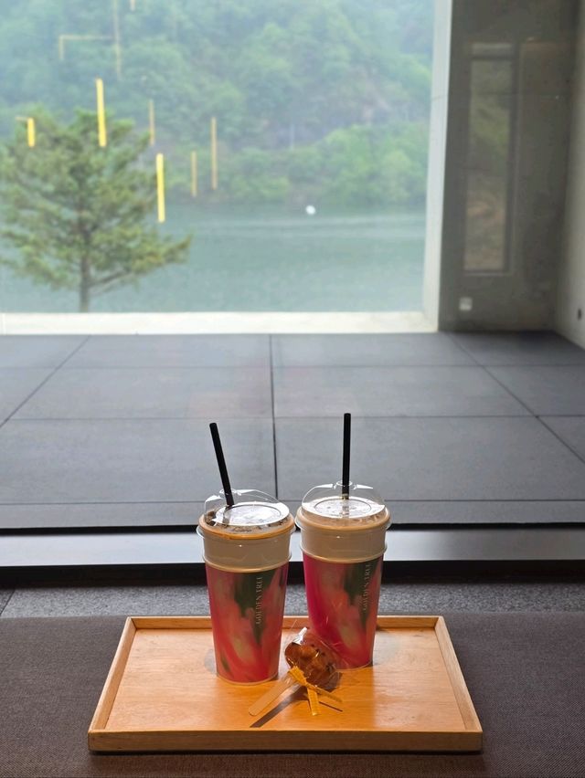 운치있는 리버뷰를 조망하는 가평카페💙