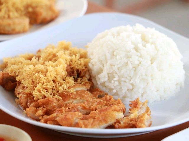 ข้าวหมูทอด Sayyes