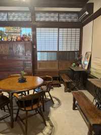 【福岡カフェ】築100年の古民家をリノベーションした昭和レトロなカフェ☕️