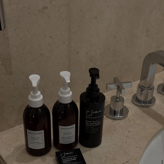大阪瑞吉酒店 (The St. Regis Osaka)