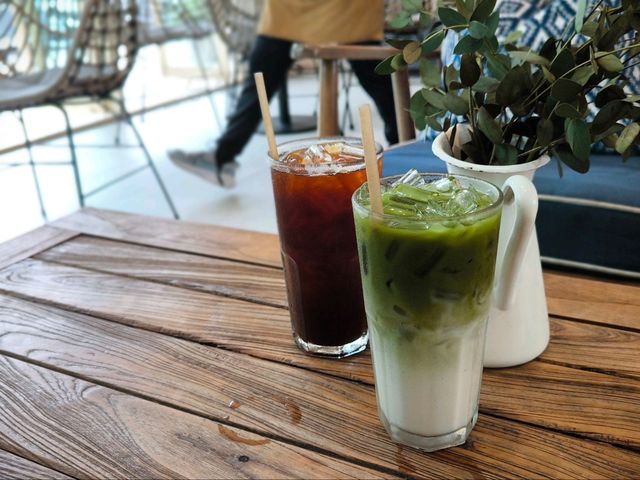 The Playyard Eatery ภูเก็ต