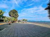 อ่าวดงตาล สัตหีบ หาดสวยน้ำใส ต้นตาลเรียงรายสวยงาม