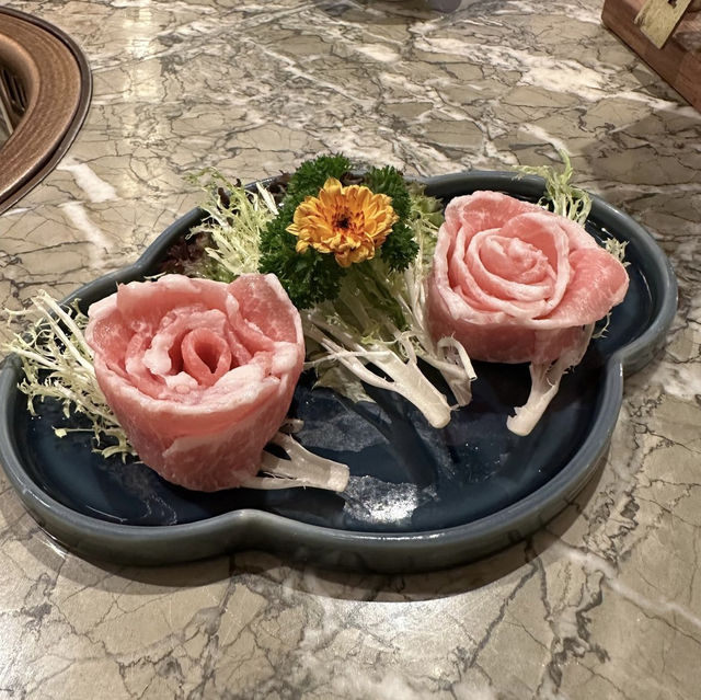 靚靚打卡火鍋店🍲🌸😊
