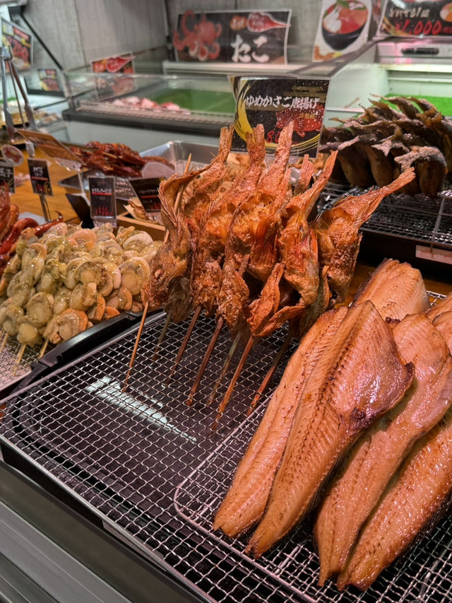 糸滿魚巿場