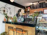 เติมกาแฟเข้มข้น @ idedee Cafe