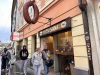 🌍【リュブリャナ名物の軽食店 🇸🇮】KLOBASARNA