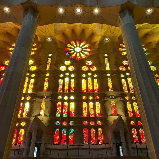 🌀 “Stone That Breathes: A Morning at Sagrada Família”