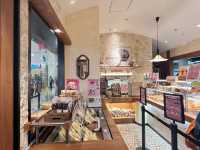 PAOPAO Bakery & Cafe ร้านขนมเซี่ยงไฮ้