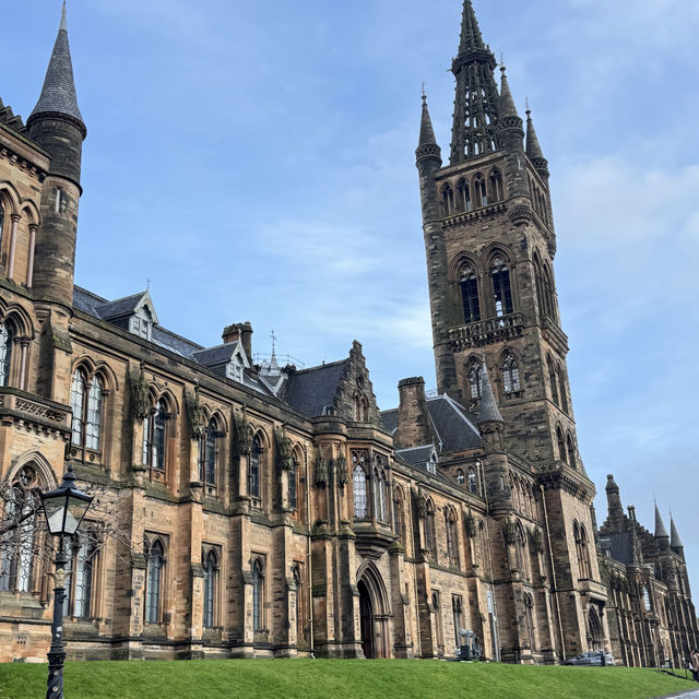 Glasgow: A Day Trip to the "School of Witchcraft and Wizardry"! 🧙‍♀️🏰
