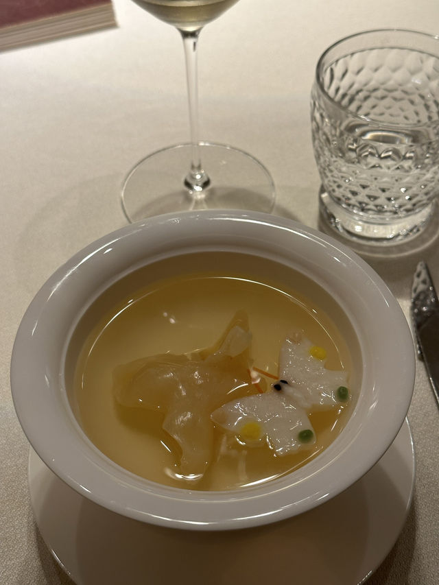 Experience Sichuan Fine Dining at Silver Cottage 1933 in Hong Kong 🇭🇰 