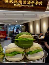 Durian Hot Pot + Bitter Melon Burgers?! This Legendary Guangzhou Shop Did THAT!