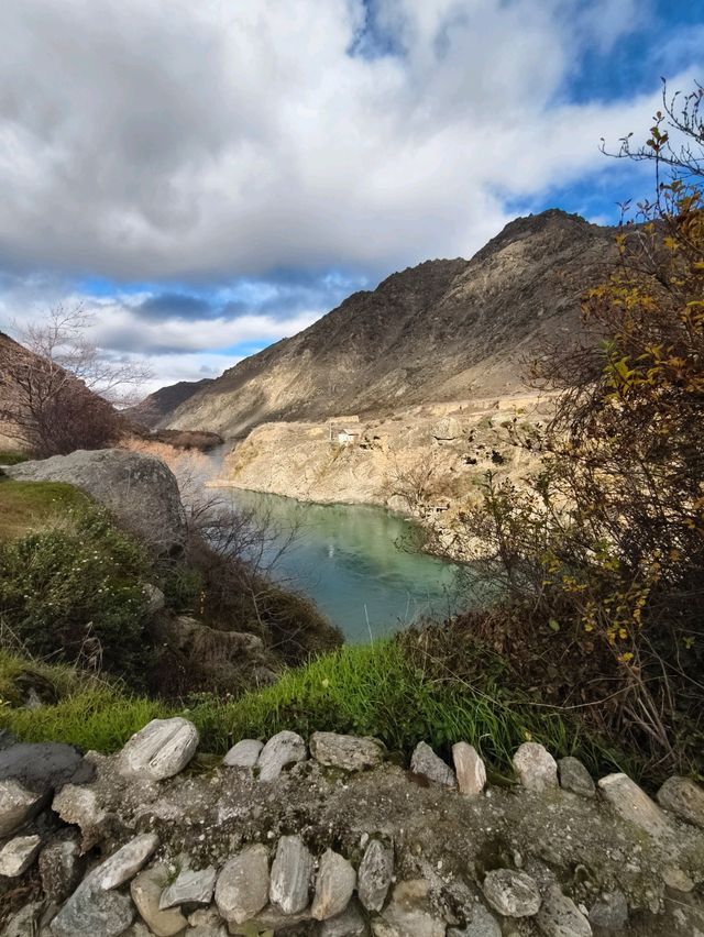 Breathtaking Views at the Kawarau River Viewpoint
