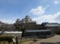 🏯 “White Heron Dreams: A Day at Majestic Himeji Castle”