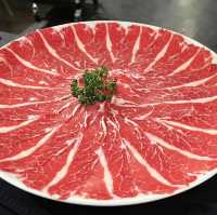 初衷小鹿 Deer’s Hotpot Bistro  💕 前菜 主鍋 肉類 與甜點 都不失望 