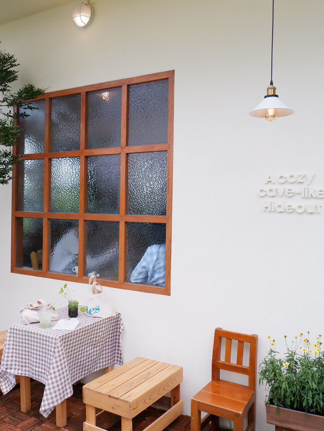 คาเฟ่ “Molley coffee stand” คาเฟ่น่ารักหัวหิน