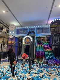 Welcome to the Glow Side: City of Digital Lights, i-City 