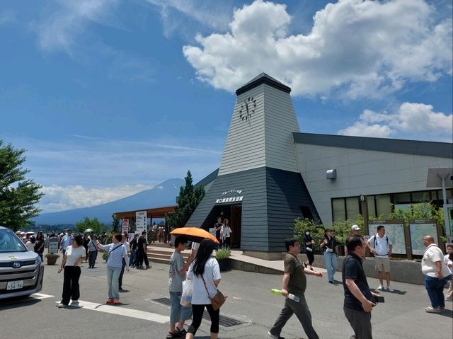 跟團遊富士山印、忍野八海路線