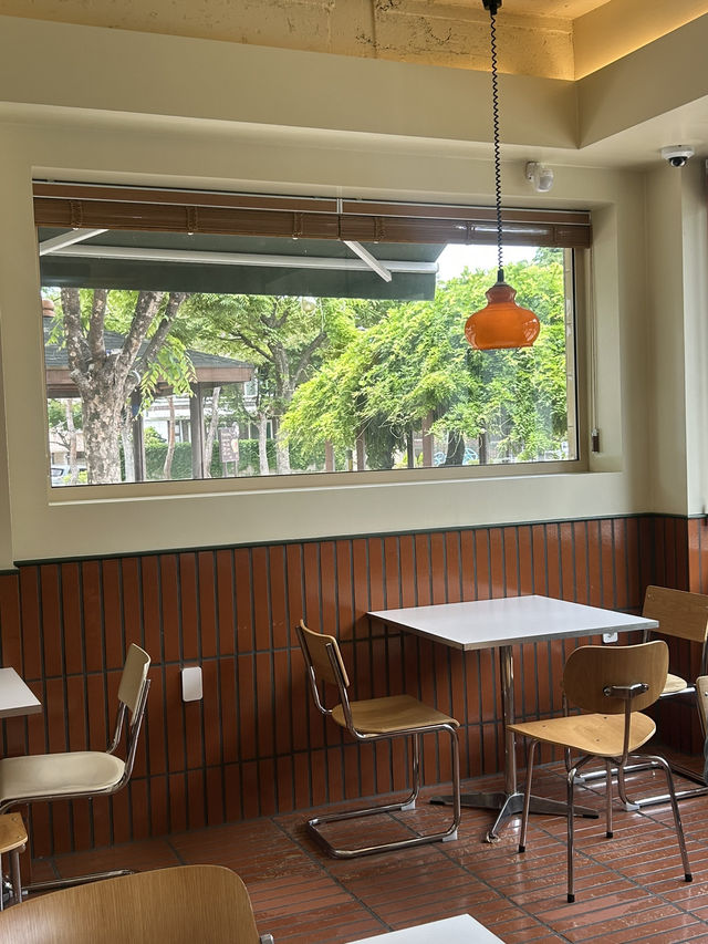 🍊 오렌지빛 햇살 가득, 오앙트 카페🧡