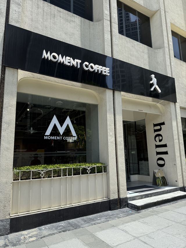 MOMENT COFFEE – A Stylish Chill Spot in the Heart of Makati
