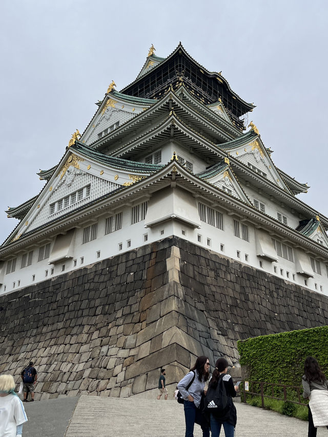 🏯🌳🌃 Half-Day in Osaka – Castle Views, Garden Walks & City Skies