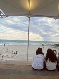 Scarborough Beach Sunset Vibes 🌅🎶🍔