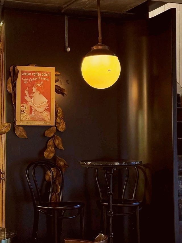 How about a cup of espresso on a leisurely afternoon☕️
