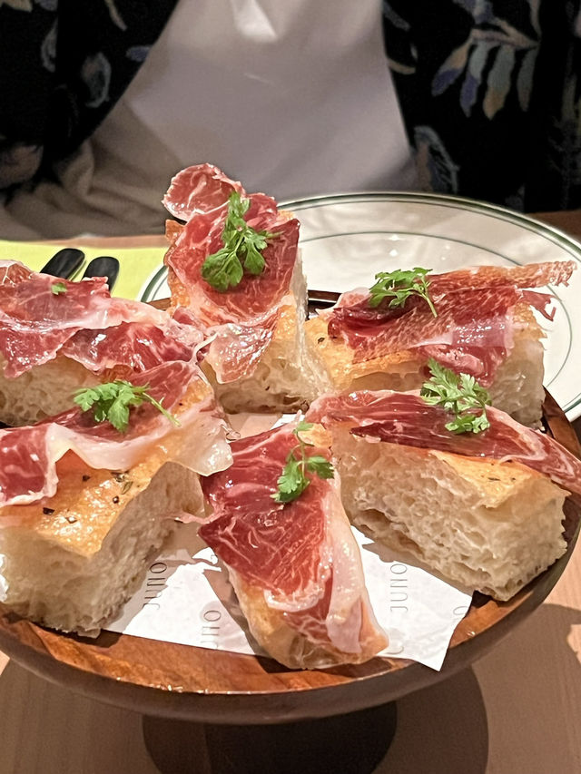 Dining at Juno in Hong Kong 🇭🇰 